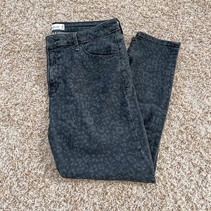 Abercrombie Ankle Jeans